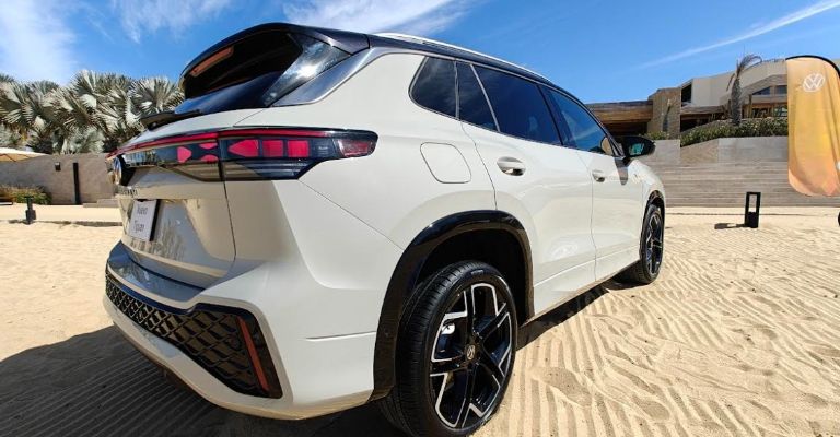 VW Tiguan 2025 exterior