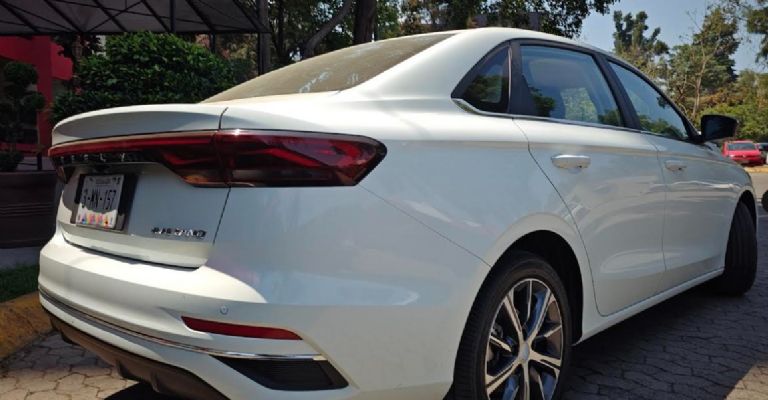 Exterior Geely Emgrand 2025