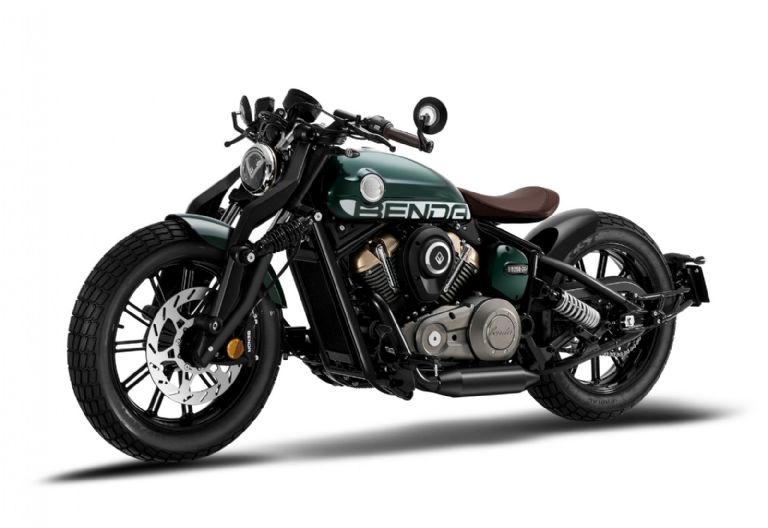 Benda Napoleón 250 Cilindrada y velocidad máxima