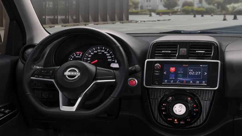 Sedán japonés que puede ser tuyo por menos de 300,000 pesos