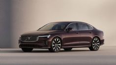 Volvo S90: El sedán que busca arrancar suspiros, ¡la marca ya ve hacia el 2026!