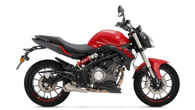 Cuánto cuesta la moto Benelli 302S en México este 2025