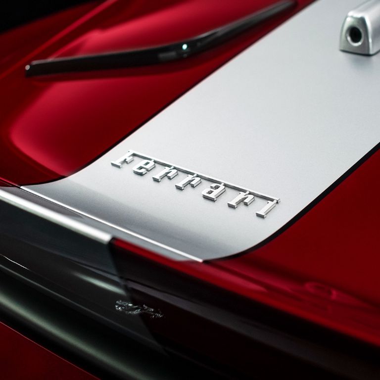 Esto se sabe del primer Ferrari 100% eléctrico