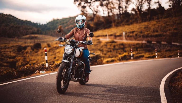 Cuál es el precio de la Royal Enfield Bear 650 en México este 2025