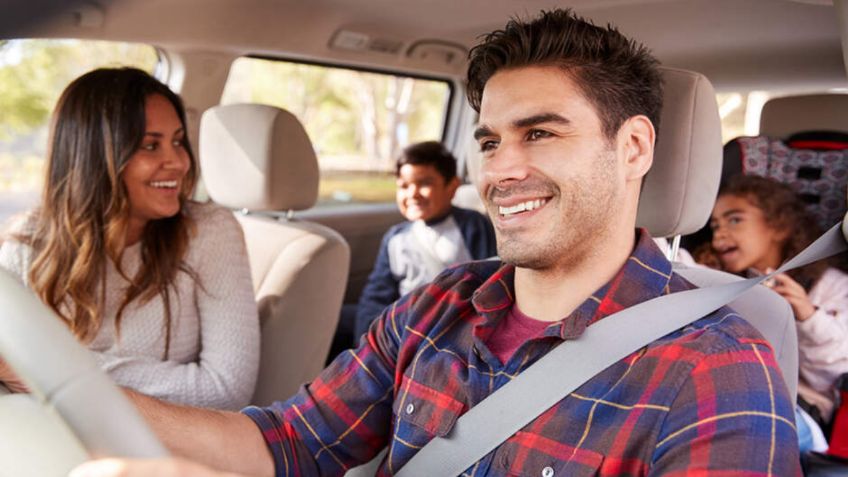 Tips para viajar con niños en el auto de forma segura