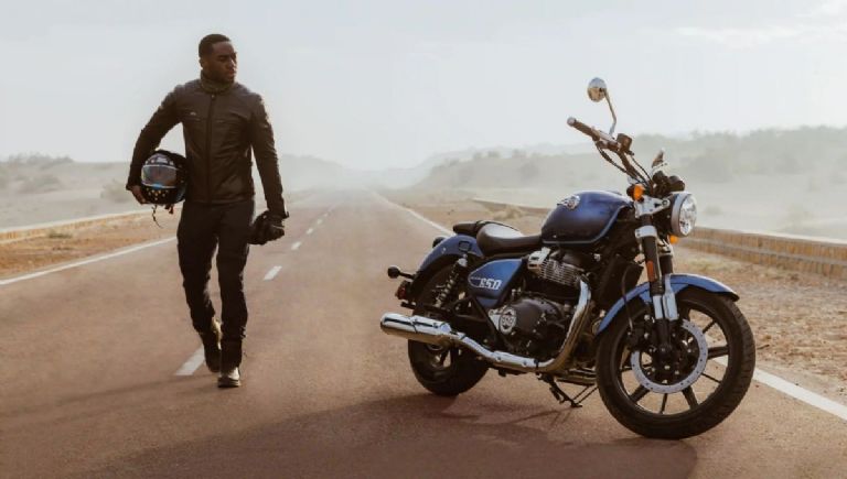 Cuánto corre la Royal Enfield Super Meteor 650 modelo 2025