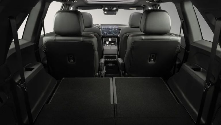 Seguridad y tecnología de la camioneta híbrida GAC GS8 HEV