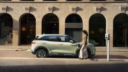 Foto que representa a China quiere parar la guerra comercial de autos eléctricos baratos entre marcas