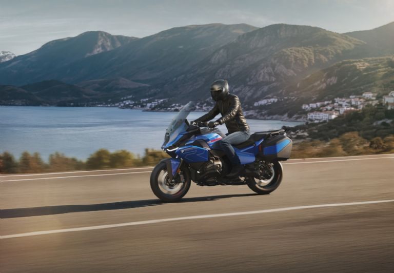 La nueva BMW R 1300 RT tiene una ergonomía perfecta