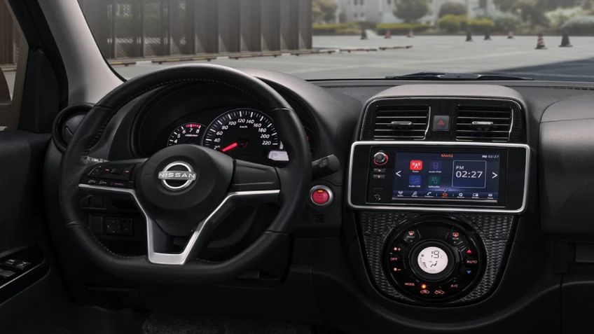 Sedán japonés ahorrador que puede ser tuyo por poco más de 300,000 pesos