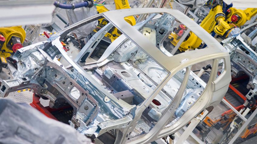 Producción de autos en México aumenta, pero exportación cae en abril 2025, ¿qué significa?