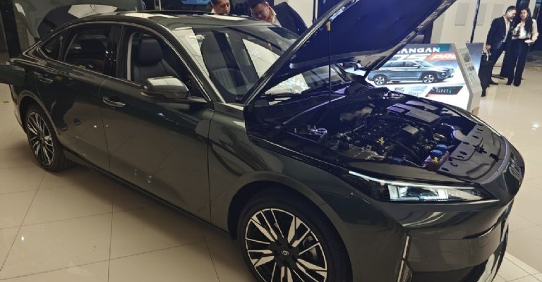 Changan EADO Plus iDD