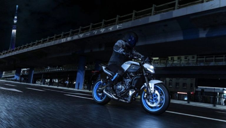 Cuál es la velocidad máxima de la Yamaha MT-07 2025