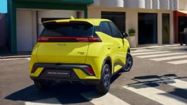 Foto que representa a CEO de BYD advierte: "Industria china de autos eléctricos está llegando a etapa de eliminación"