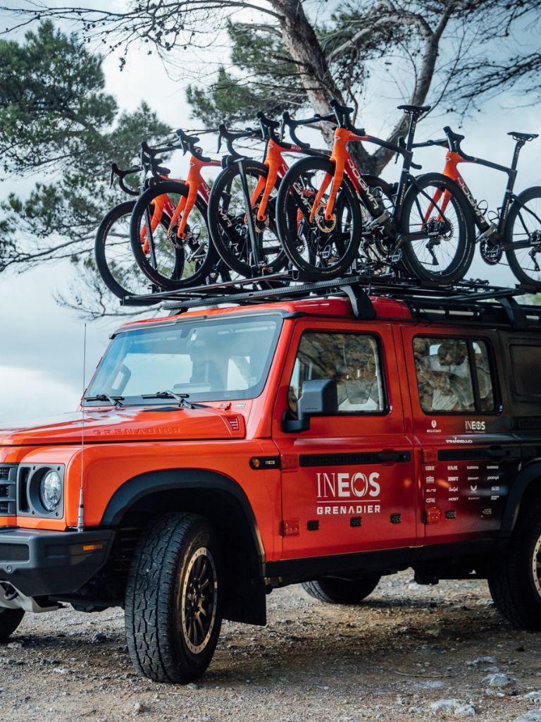 INEOS Grenadier, el vehículo 4x4 que apoya en el Giro de Italia 2025