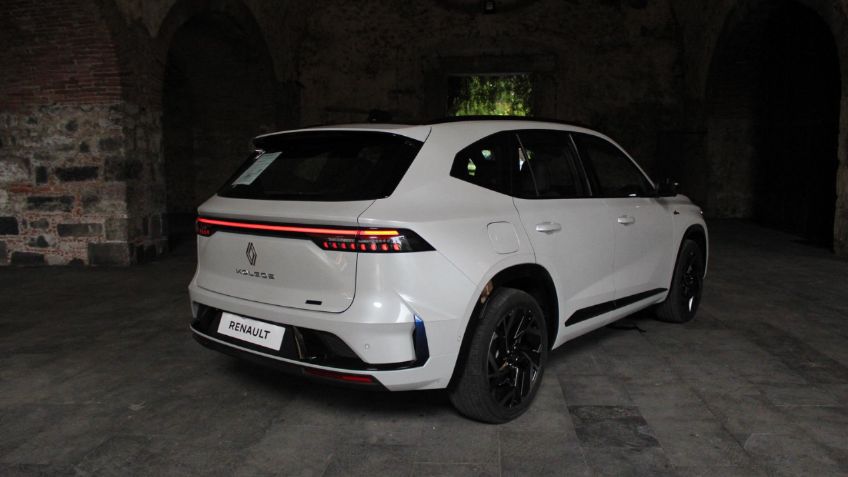 Renault y Geely, ambas marcas estarían colaborando para una plataforma de SUV eléctricas