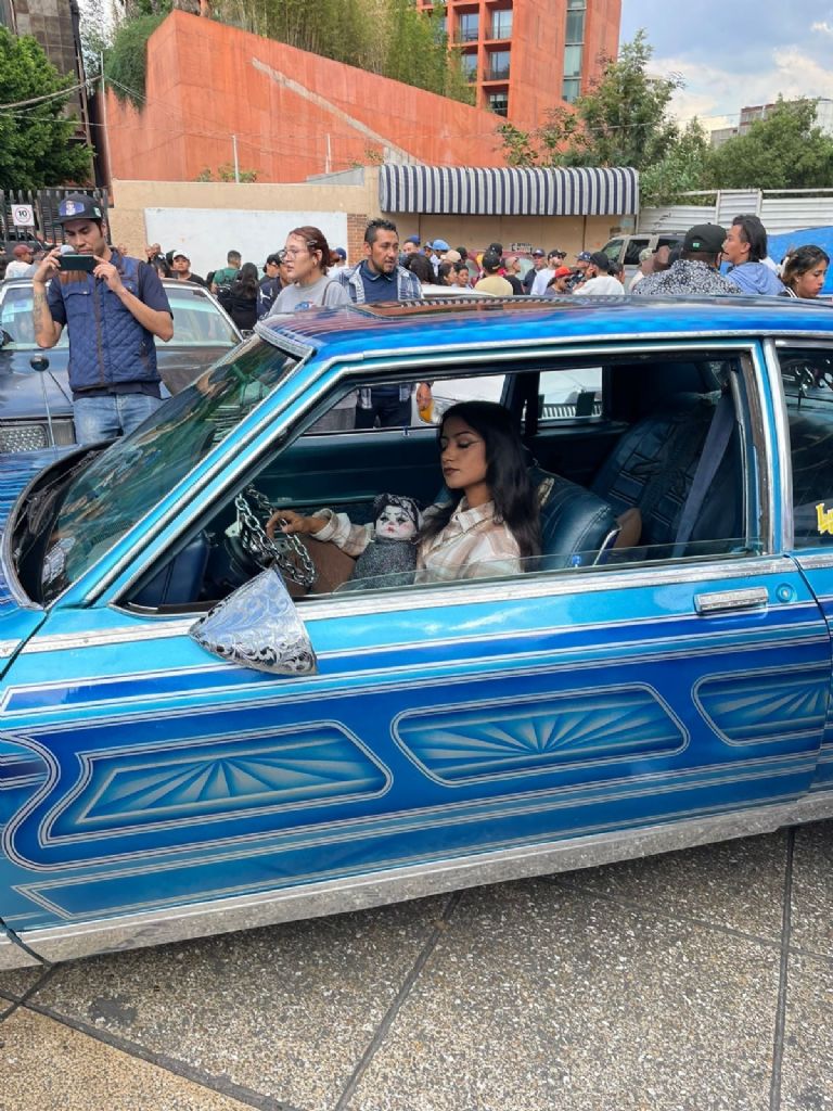 Lowriders Monumento a la Revolución