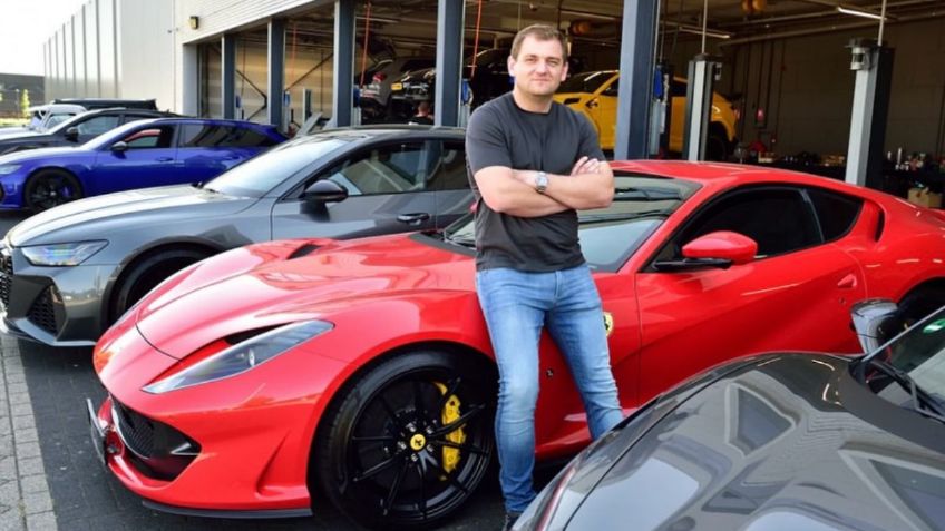 Incendio en showroom: Empresario rescata sus autos de lujo antes de que el fuego los consumiera