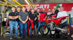La primera moto de motocross Ducati pronto comenzará a estar a la venta