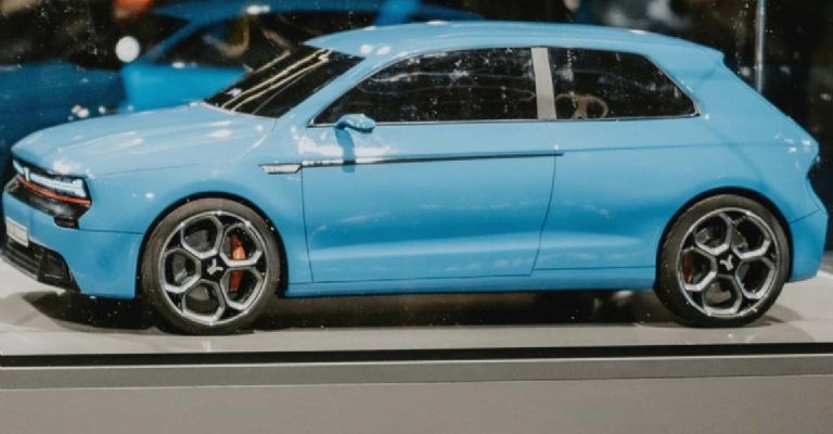 Yugo, la marca regresaría