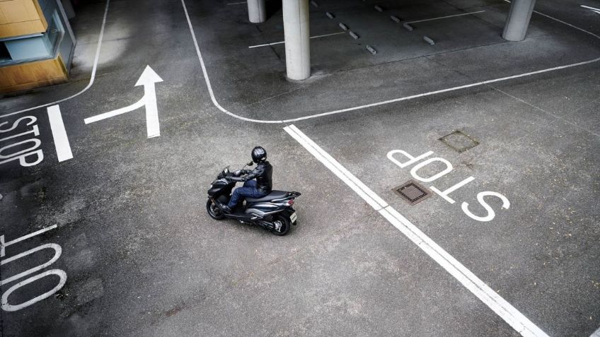 ¿Cuánto vale la Suzuki Burgman 125? Esta motoneta se encuentra disponible en el modelo 2026