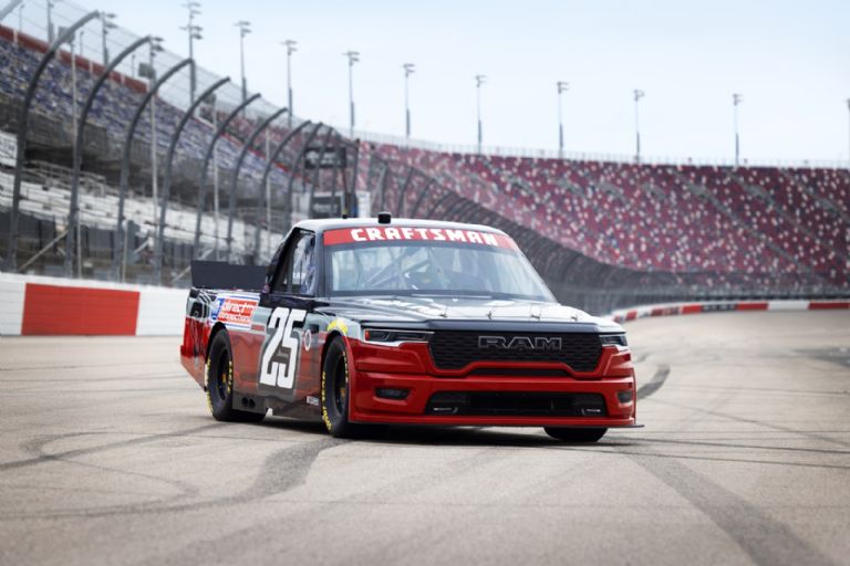 Fans de Ram querían que la marca regresará a la NASCAR