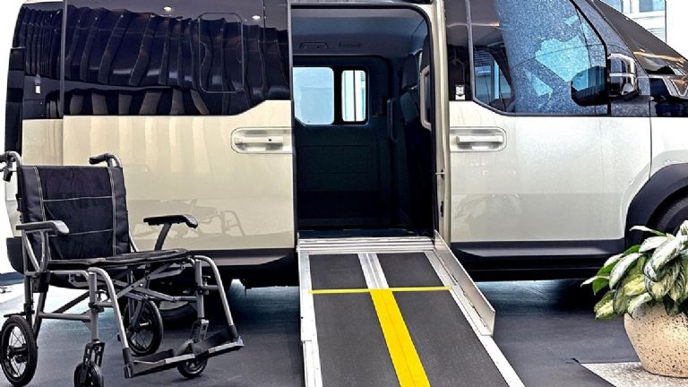 Kia PV5 WAV también brinda libertad a las familias, cuidadores y conductores