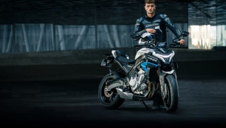 Cuánto cuesta la CFMoto 675NK 2025