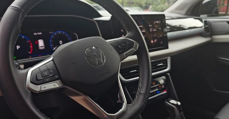 Interior VW Taos 2025