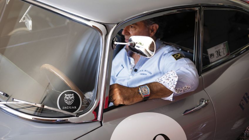 De la pista a la pasarela: Autos, moda y objetos de deseo