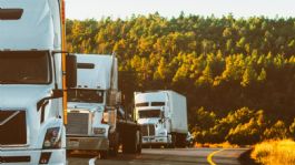 Foto que representa a CONCAMIN hace un llamado a eliminar la restricción al transporte