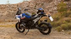 BMW Motorrad lanza el casco de motociclista GS Rallye Carbon