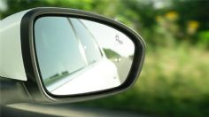 ¿Qué es el punto ciego y cómo evitar accidentes por no revisarlo?