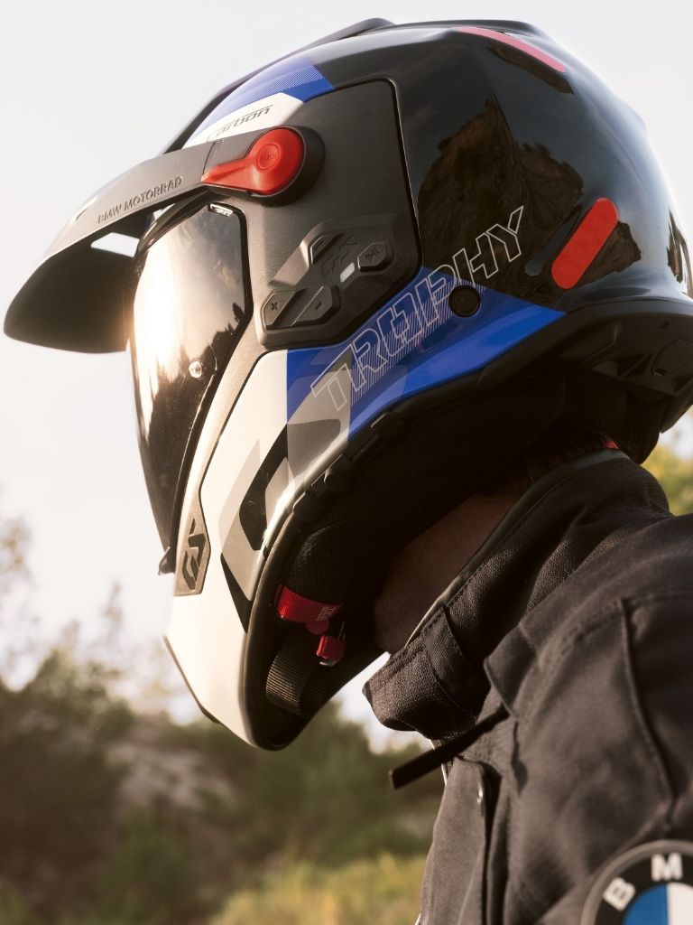 Cuenta con sistema de comunicación BMW ConnectedRide COM P1 GS