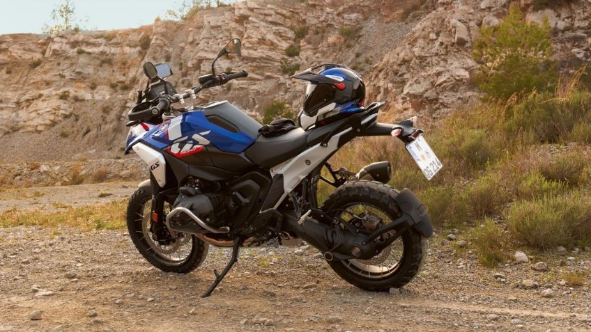 BMW Motorrad lanza el casco de motociclista GS Rallye Carbon