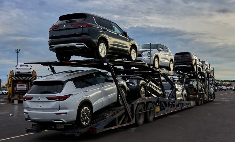 Objetivo de Mitsubishi en el puerto de Lázaro Cárdenas