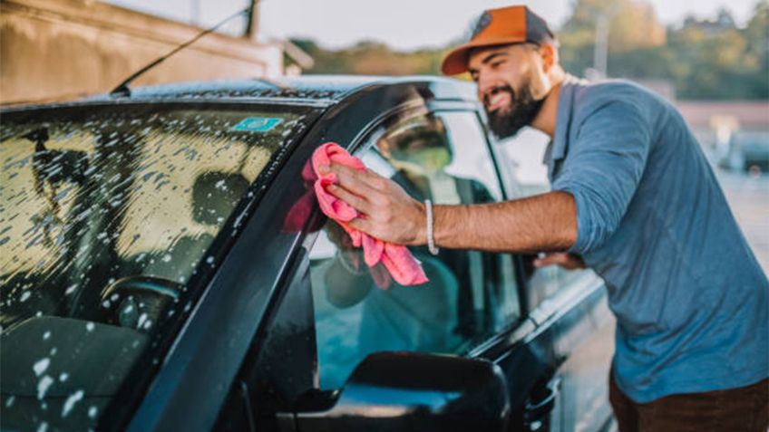 5 errores comunes al lavar tu auto y cómo evitarlos