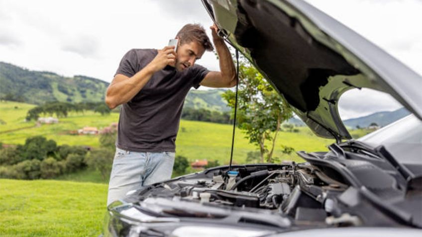 ¿Qué hacer si tu auto se descompone en carretera?