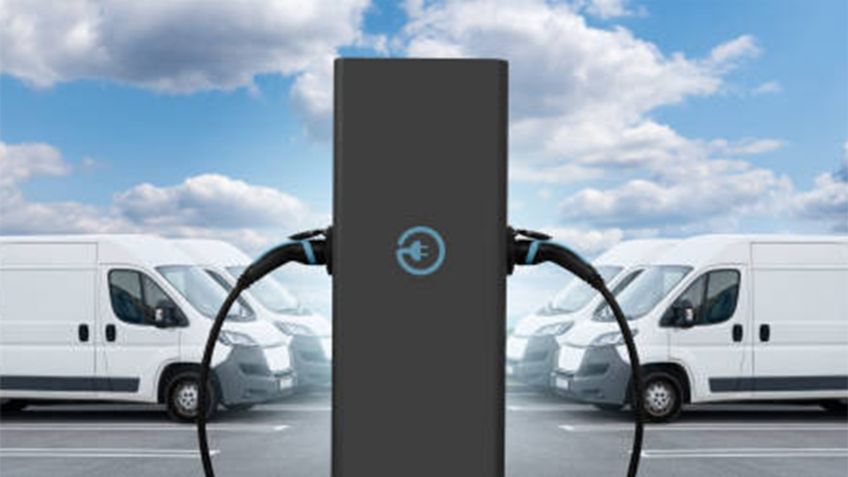 Ventajas y desventajas de una flotilla híbrida y eléctrica en México