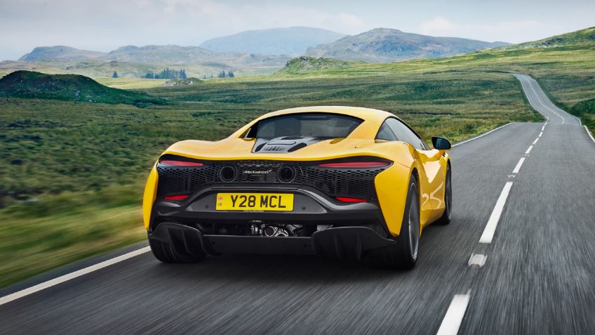 McLaren Artura es nombrado el mejor auto para conductores del Reino Unido por Autocar 2025