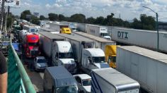 Bloqueo en México-Querétaro por rechazo a nuevo CEDIS exhibe caos vial en Edomex