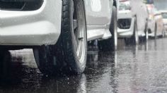 ¿Tus frenos están bien después de manejar bajo la lluvia? Señales clave para detectarlo