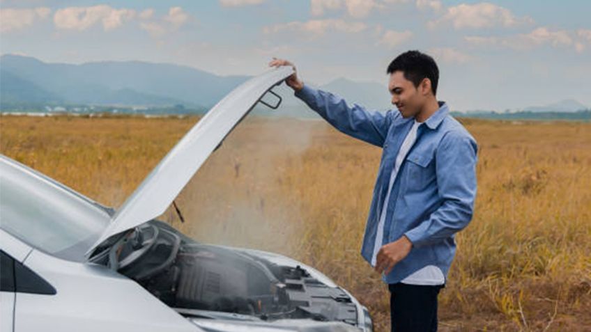 ¿Qué hacer si tu auto se sobrecalienta en carretera?