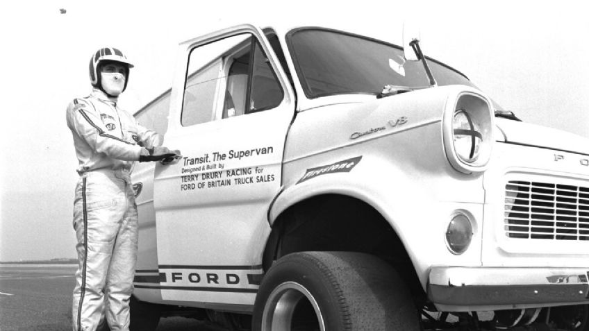 La Ford Transit cumple 60 años y aquí te mostramos algo de su historia