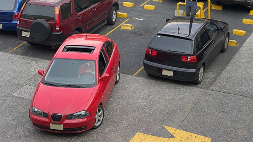 ¿Cuáles son los errores más comunes al estacionarse en batería?