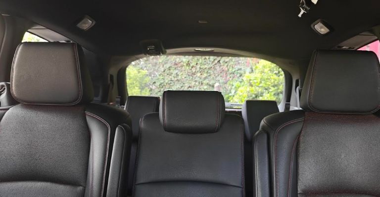 Interior de la Honda Odyssey Black Edition 2025