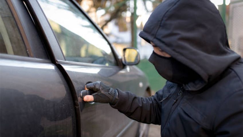 Zonas de la CDMX donde más roban autos y cómo prevenirlo