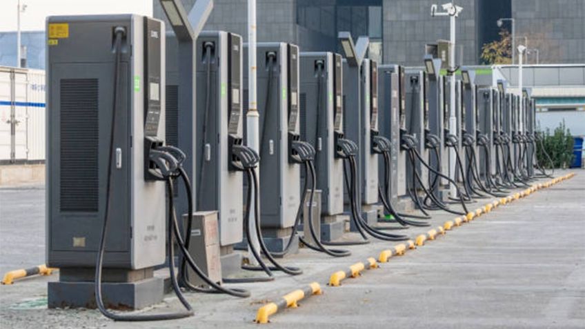 ¿Dónde encontrar estaciones de carga públicas para autos eléctricos en la CDMX?