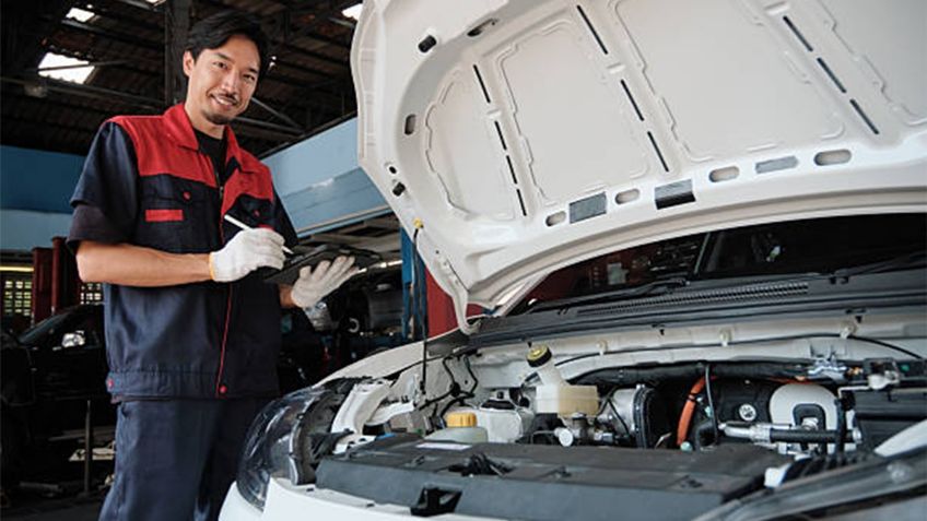 Checklist de mantenimiento básico para un auto eléctrico