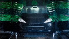 El mito de los túneles de lavado: ¿dañan realmente la pintura del auto?